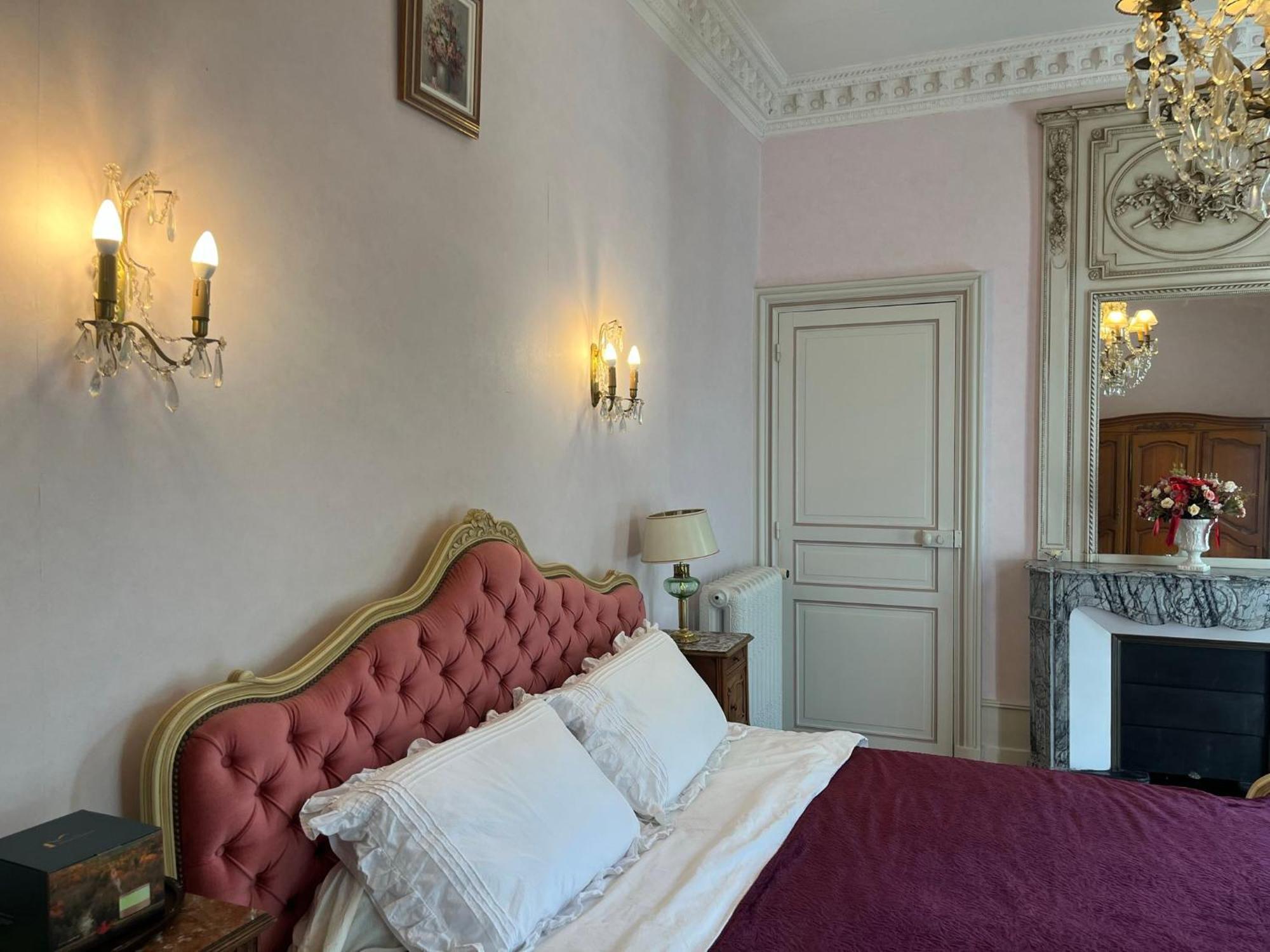 Demeure Des Payratons Bed & Breakfast Saint-Gerand-le-Puy Bagian luar foto